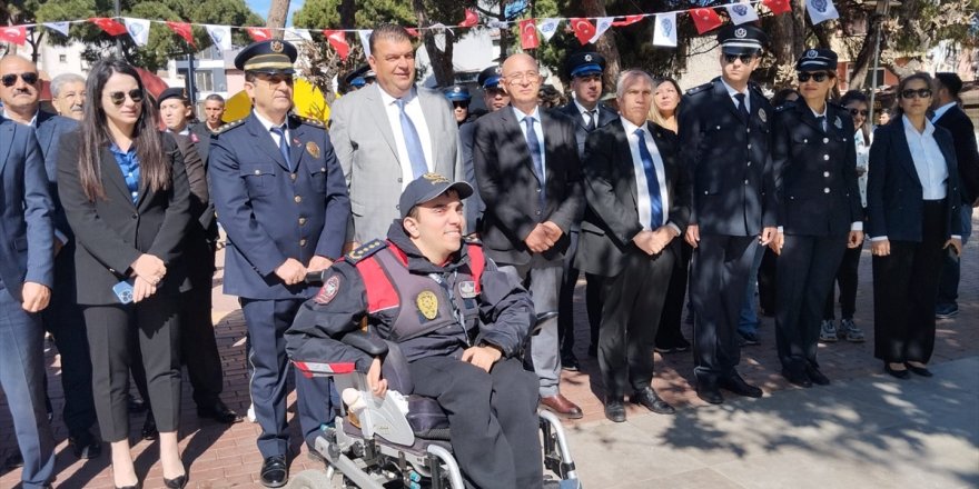 Çeşme ve Seferihisar'da Türk Polis Teşkilatının kuruluş yıl dönümü kutlandı