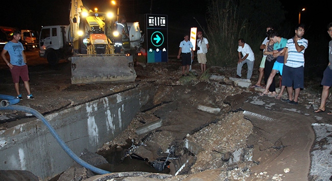 DSİ 21. Bölge Müdürlüğünden Bodrum'daki içme suyu isale hattındaki patlamaya ilişkin açıklama