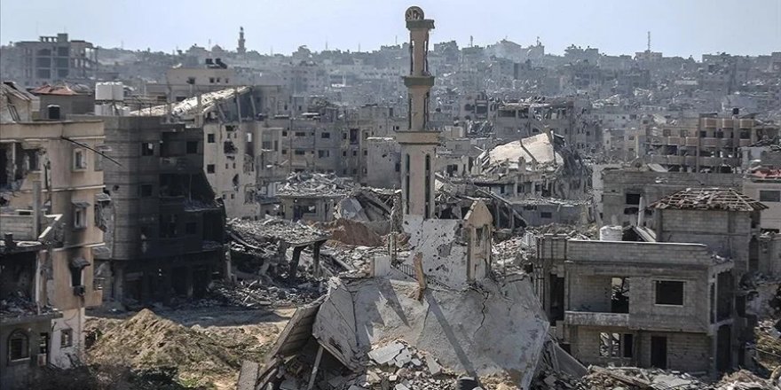 İsrail’den bayramın ilk gününde Gazze Şeridi’ne onlarca hava saldırısı