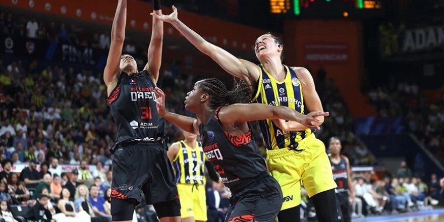 FIBA Kadınlar Avrupa Ligi finalinde Fenerbahçe Alagöz Holding, üst üste ikinci kez şampiyon oldu