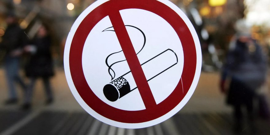 Hayatları boyunca sigara alamayacaklar: İngiltere'de 2009'dan sonra doğanlara yasak geldi