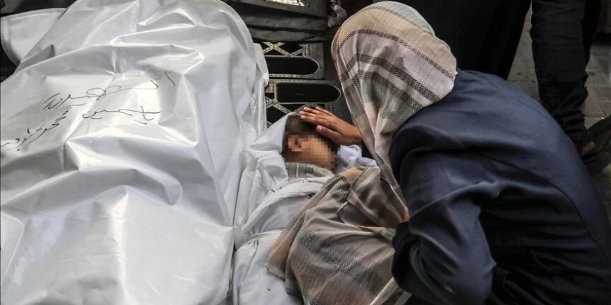 İsrail’in Refah’taki iki eve saldırısında hayatını kaybedenlerin sayısı 24’e yükseldi