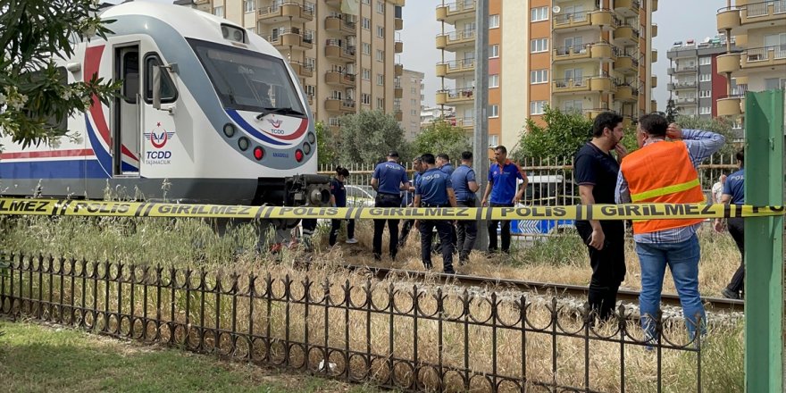 Aydın'da hemzemin geçitte trenin çarptığı genç öldü