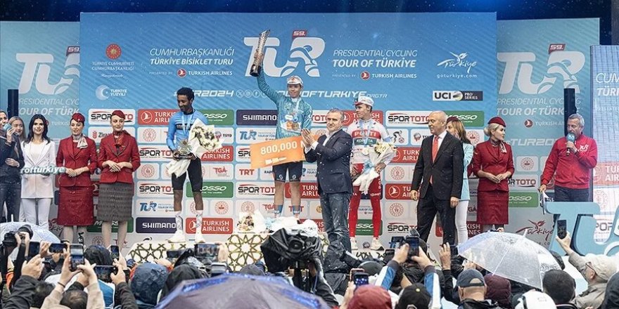 59. Cumhurbaşkanlığı Bisiklet Turu'nu Dsm-Firmenich PostNL sporcusu Frank van den Broek kazandı