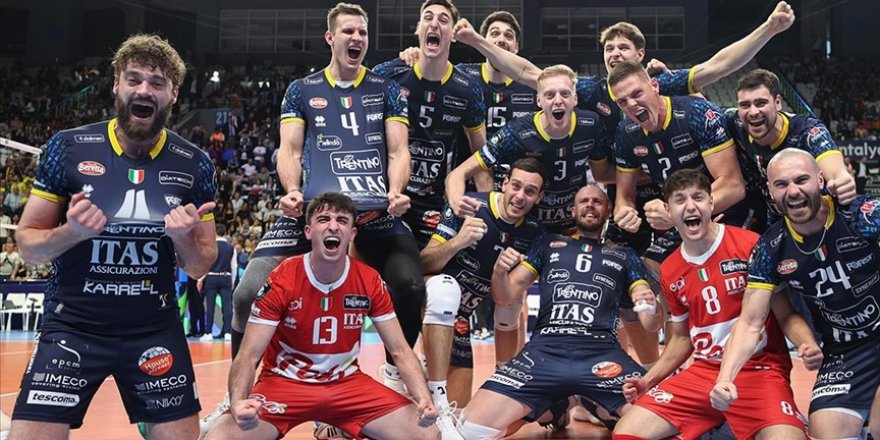 Erkekler CEV Şampiyonlar Ligi Süper Finali'nde İtalya'nın Trentino Itas takımı şampiyonluğa ulaştı