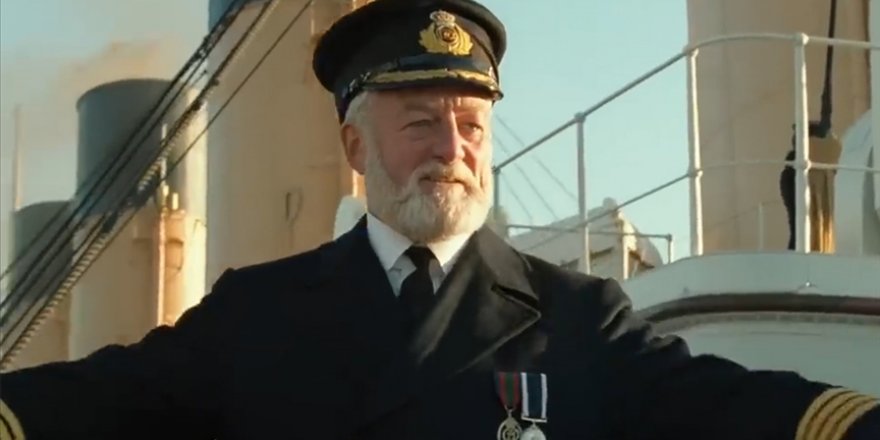 "Yüzüklerin Efendisi" ve "Titanik" filmlerinin İngiliz aktörü Bernard Hill öldü