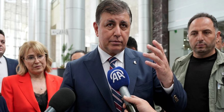 Cemil Tugay'dan AK Parti'ye Eşrefpaşa Hastanesi teşekkürü