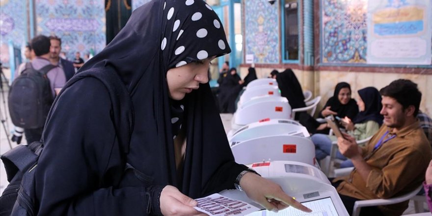 İran'da cumhurbaşkanlığı seçim süreci başladı