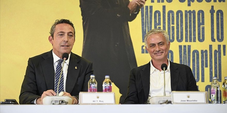 Fenerbahçe Başkanı Koç, Mourinho'yu kulüp için "Tarihi bir adım" olarak görüyor