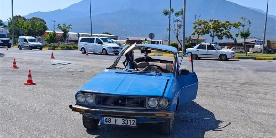 Muğla'daki trafik kazasında 95 yaşındaki sürücü öldü