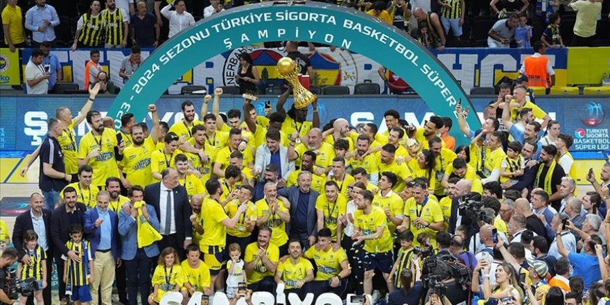 Potada Fenerbahçe Beko şampiyon oldu