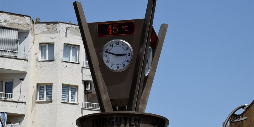 İzmir'de 41,4 derece ile haziran ayı sıcaklık rekoru kırıldı