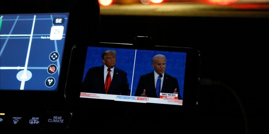 ABD'de başkanlık seçimi anketlerinde Trump, az farkla Biden'ın önünde