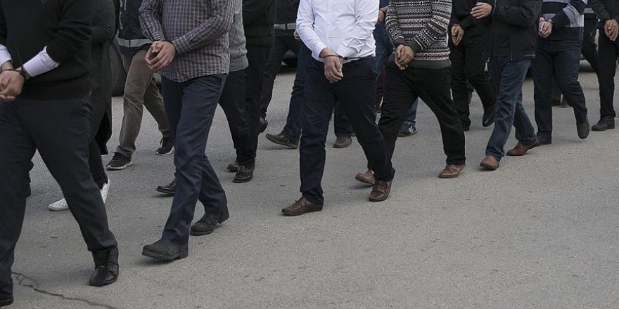 Ankara'da FETÖ soruşturmasında 24 şüpheli hakkında gözaltı kararı