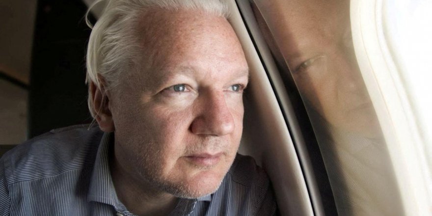Julian Assange casusluk suçunu kabul ettikten sonra serbest kaldı