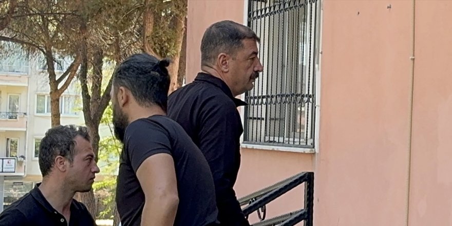 Darp iddiasıyla gözaltına alınan Kula Belediye Başkanı Dönmez, adliyeye sevk edildi