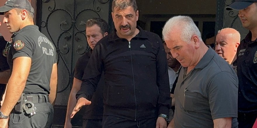 Darp iddiasıyla gözaltına alınan Kula Belediye Başkanı Dönmez tutuklandı