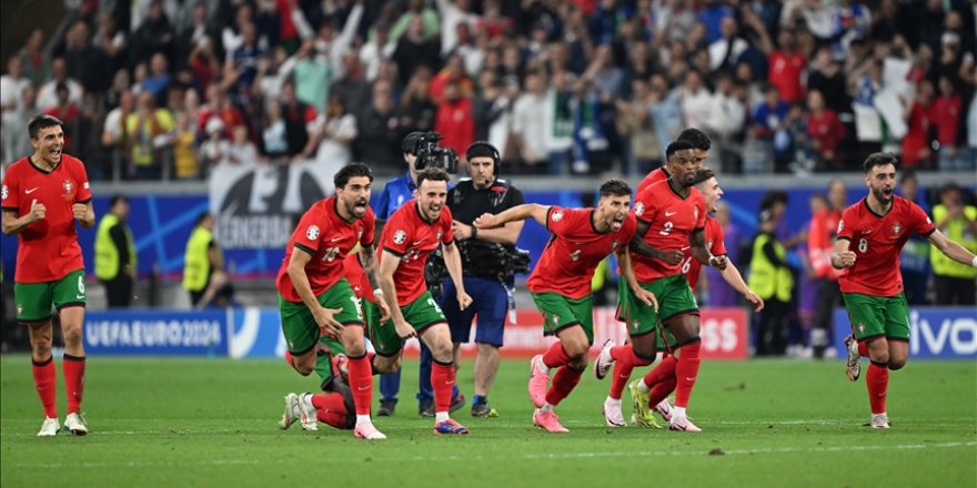 Slovenya'yı penaltılarda eleyen Portekiz, çeyrek finalde Fransa'nın rakibi oldu