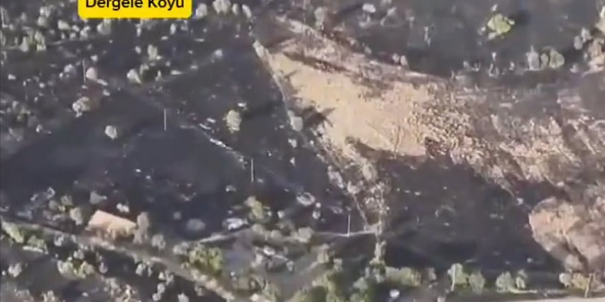 Terör örgütü PKK, Irak'ın kuzeyindeki Dergele köyünü ateşe verdi