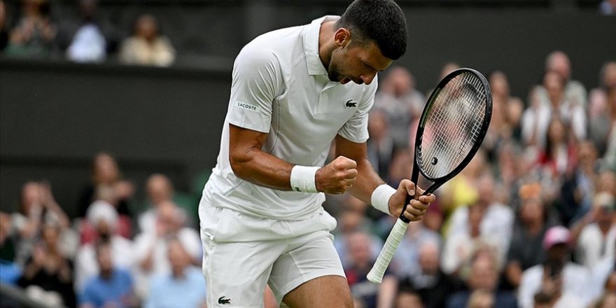 Djokovic, Wimbledon'da çeyrek finale yükseldi