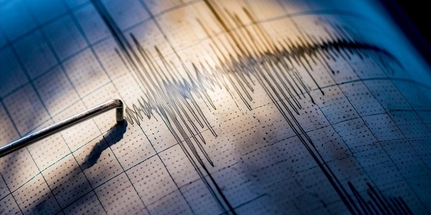 Van Gölü'nde 4,3 büyüklüğünde deprem