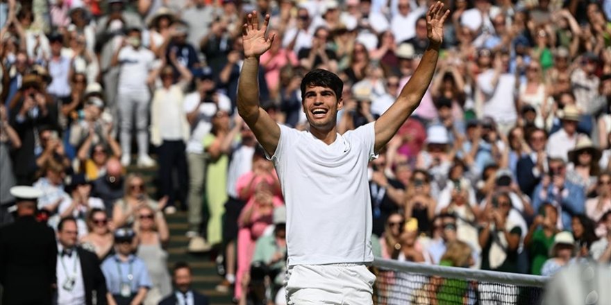 Wimbledon'da tek erkeklerde Alcaraz şampiyon oldu