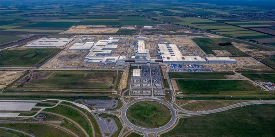 BMW'nin Macaristan fabrikasının inşası Togg referansıyla Türk firmasına emanet