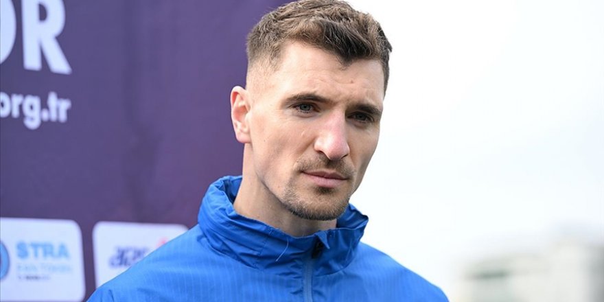 Belçikalı futbolcu Thomas Meunier, Trabzonspor ile sözleşmesini tek taraflı feshetti