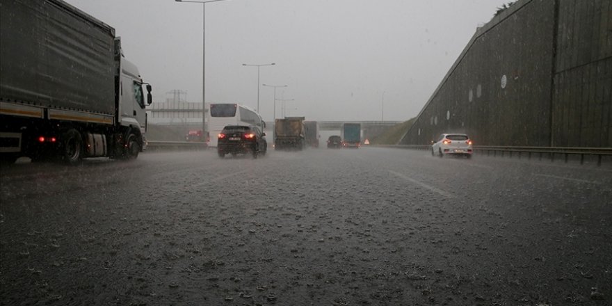 Kars ve Ardahan çevreleri için sağanak uyarısı