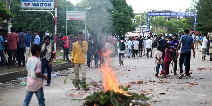 Bangladeş'te "kamuda kontenjan" kararı protestolarında 75 kişi öldü