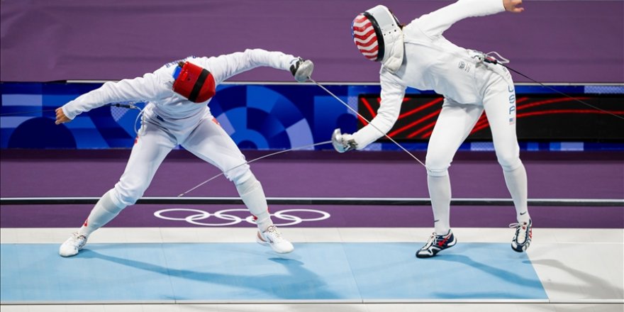 Paris 2024 Olimpiyat Oyunları'nda eskrim müsabakalarında kadınlar epede ile erkekler kılıçta madalyalar sahibini buldu