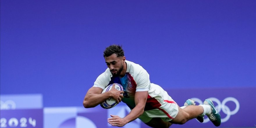 Paris 2024 Olimpiyat Oyunları'nda yedili ragbide Fransa, Fiji'yi 28-7 yenerek altın madalya kazandı