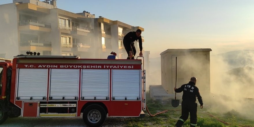 İtfaiyenin suyu bitince kazma kürekle müdahale ettiler