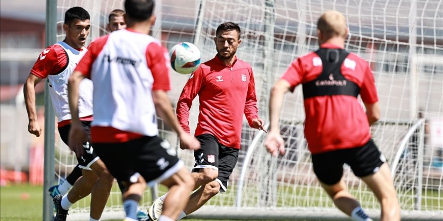 Sivasspor, sezon hazırlıklarına devam etti