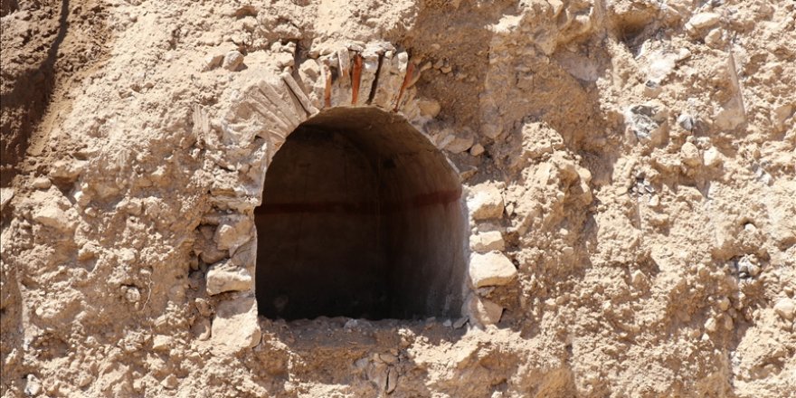 Amasya'da inşaat kazısında Roma dönemine ait mezarlar bulundu