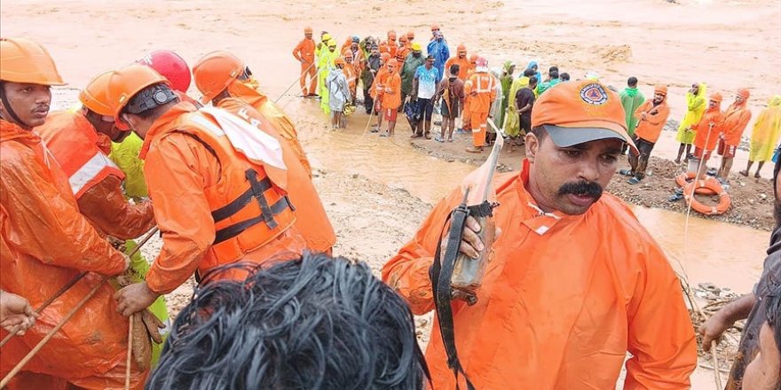 Hindistan'ın güneyindeki toprak kaymalarında ölü sayısı 358'e çıktı