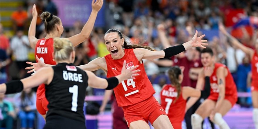 A Milli Kadın Voleybol Takımı'nın Paris 2024 çeyrek finalindeki rakibi Çin oldu