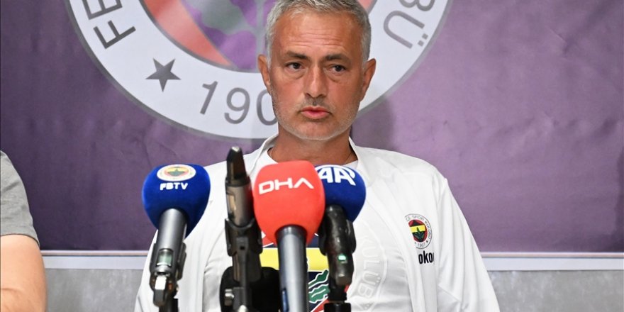 Fenerbahçe Teknik Direktörü Jose Mourinho: Maçı kazanmayı umuyorum