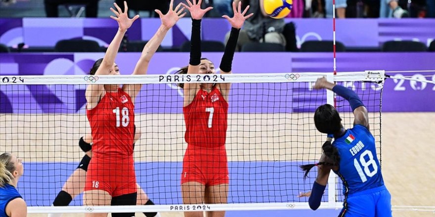 A Milli Kadın Voleybol Takımı, Olimpiyat Oyunları yarı finalinde İtalya'ya yenildi