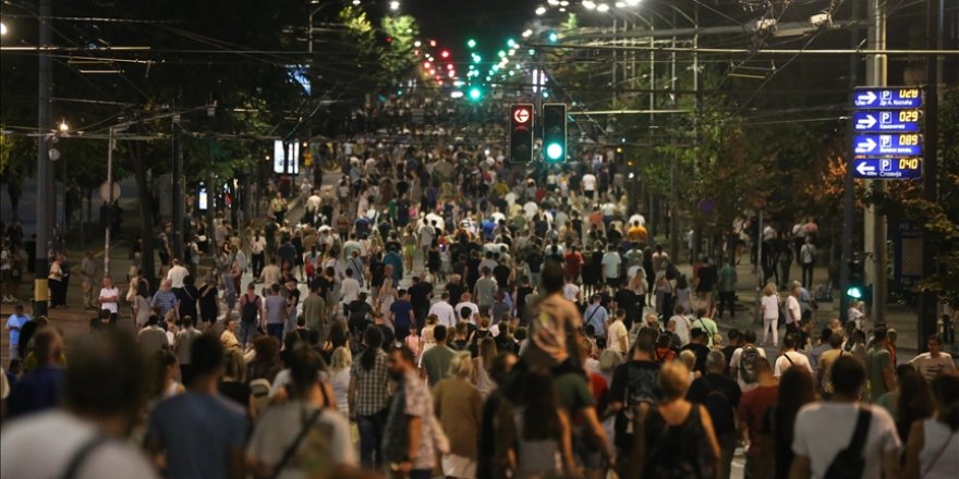 Sırbistan'da lityum projesine karşı gösteriler, hapis cezası alan eylemciler için devam etti