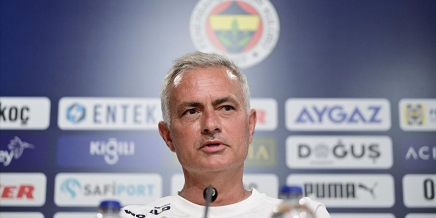 Fenerbahçe Teknik Direktörü Mourinho: Şampiyonlar Ligi'ne katılmak için elimizden geleni yapacağız