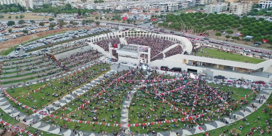 Didim'de amfi tiyatro skandalı: CHP'li Eski belediye Başkanı Yeni CHP'li başkanı suçladı