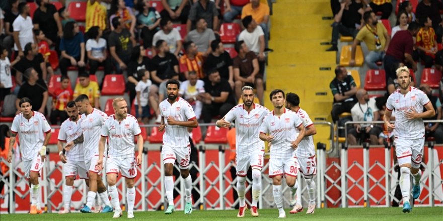 Trendyol Süper Lig'in 2. haftasında Net Global Sivasspor, konuk olduğu Bellona Kayserispor'u yendi