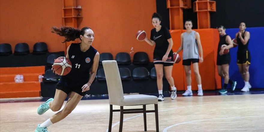 Kadrosunu yenileyen İlkem Yapı Tarsusspor sezona play-off hedefiyle başlayacak