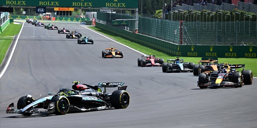 Formula 1'de heyecan Hollanda'da devam edecek