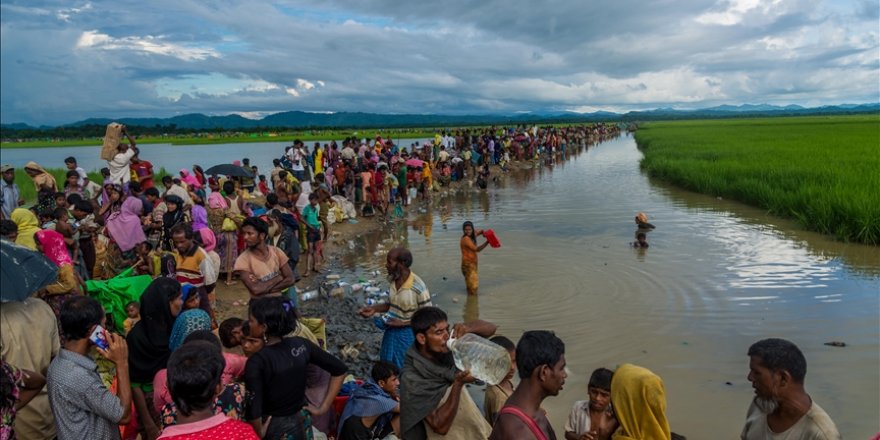 Myanmar'da 7'nci yılına giren kitlesel şiddetin çevre ülkelere etkisi sürüyor