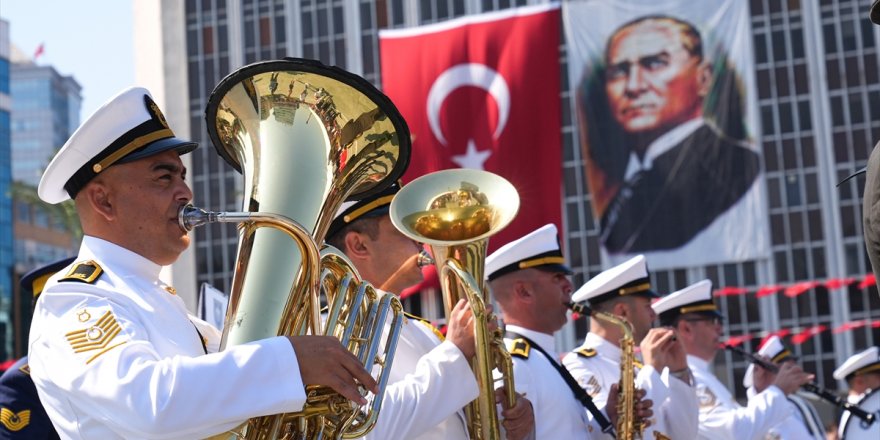 Büyük Zafer'in 102. yılı İzmir ve çevre illerde kutlanıyor