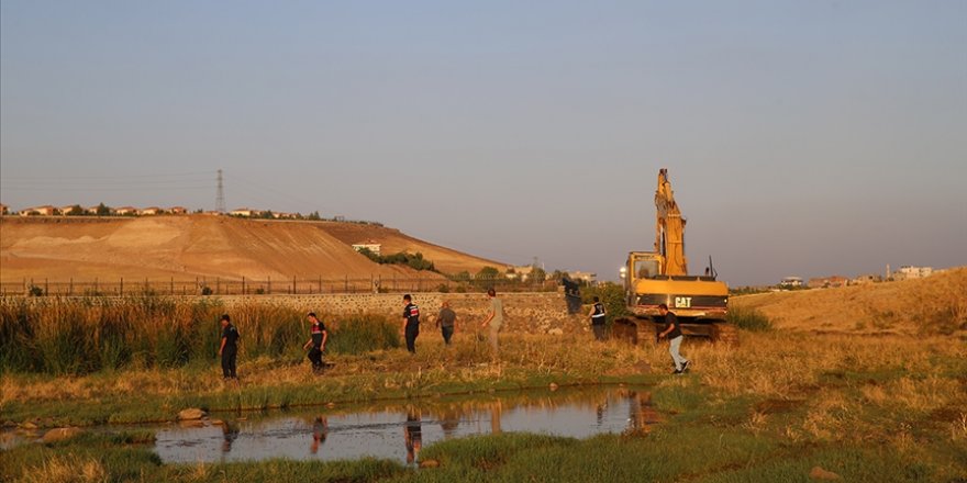 Diyarbakır'da 8 yaşındaki Narin'in kaybolmasına ilişkin amcası gözaltına alındı