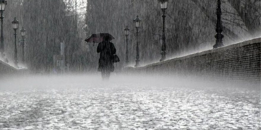 Meteoroloji'den sağanak yağmur uyarısı: 4 şehre sarı kodlu alarm verildi