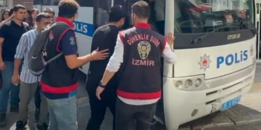 İzmir'de ABD vatandaşı sivil giyimli 2 askeri personele saldıran 15 şüpheliden 10'u tutuklandı